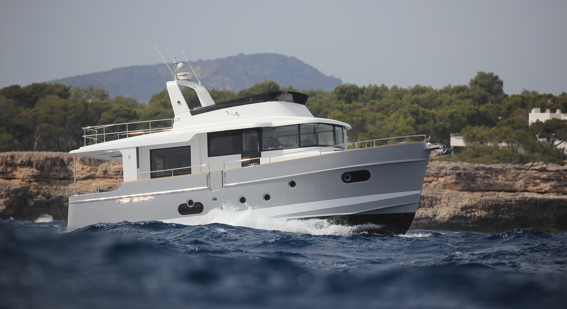 BENETEAU Swift Trawler 50 | Outstanding stability, comfort and performances