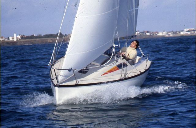 FIRST 18 B n teau first-18-b-n-teau