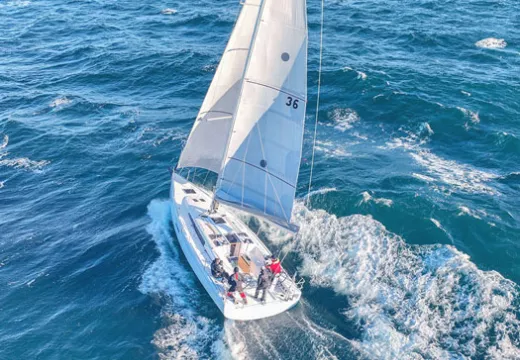 fast sailing yachts