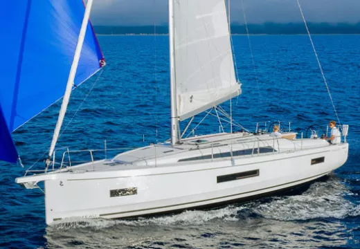 50 foot sailing yacht