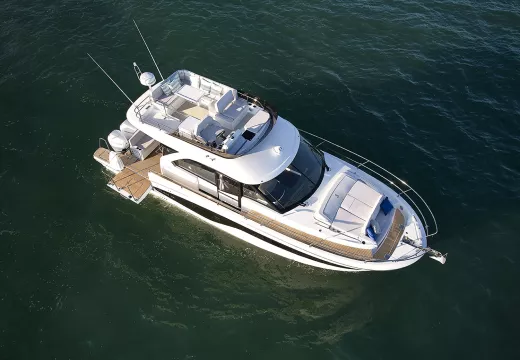 42' beneteau sailboat