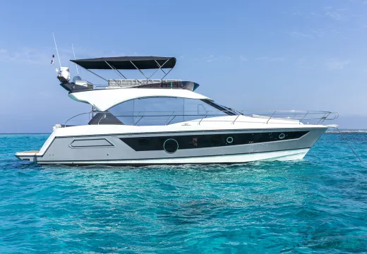 monte carlo yacht 76 beneteau