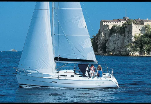 beneteau 373 sailboatdata