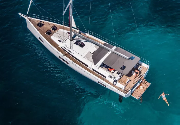 42' beneteau sailboat