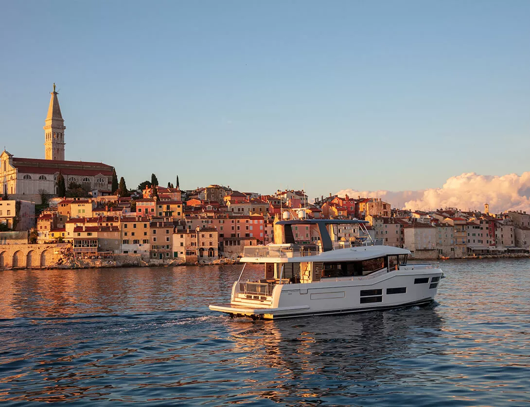 grantrawler62-tour-2024-image2.jpg