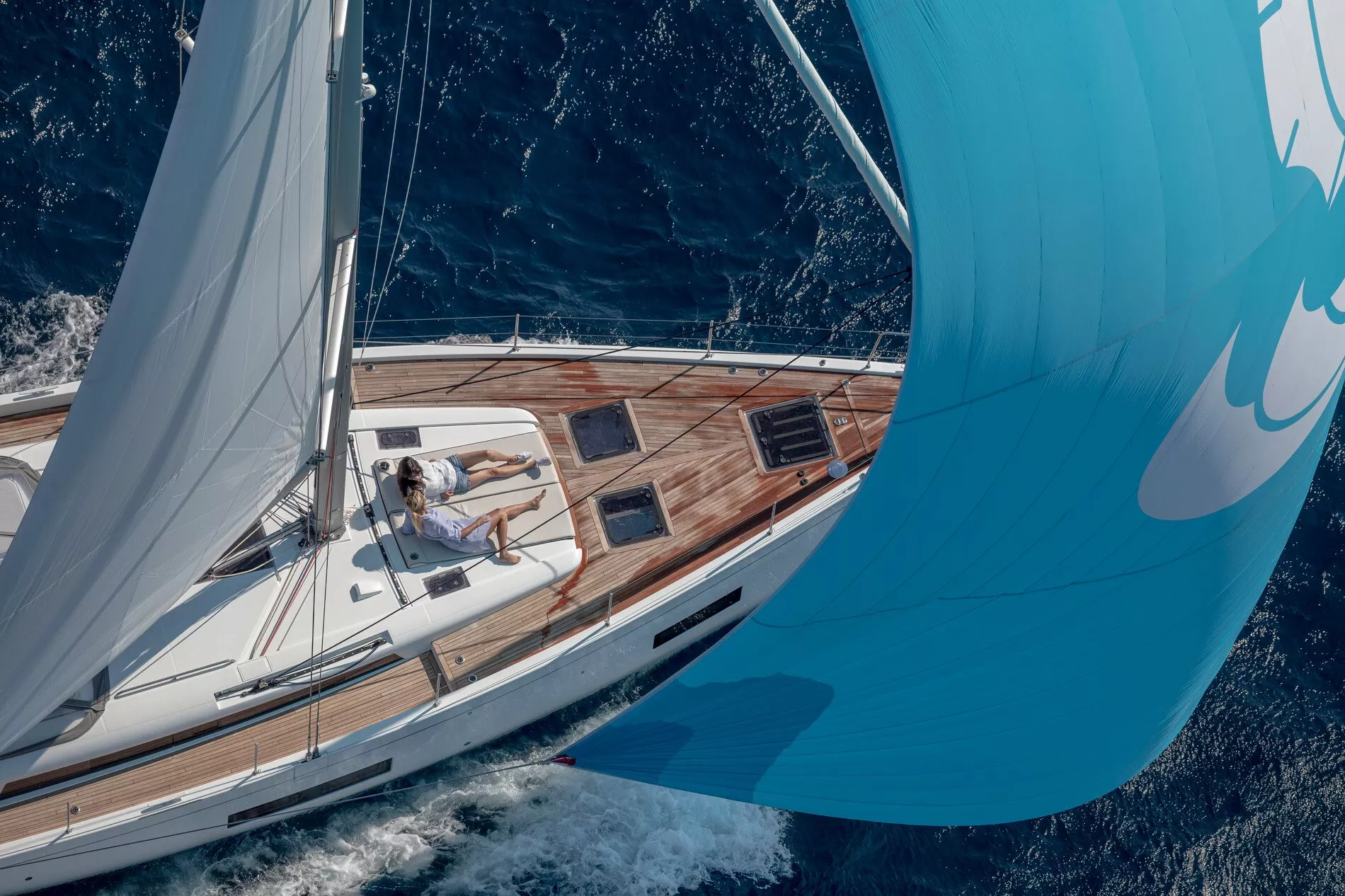 oceanis yacht 54