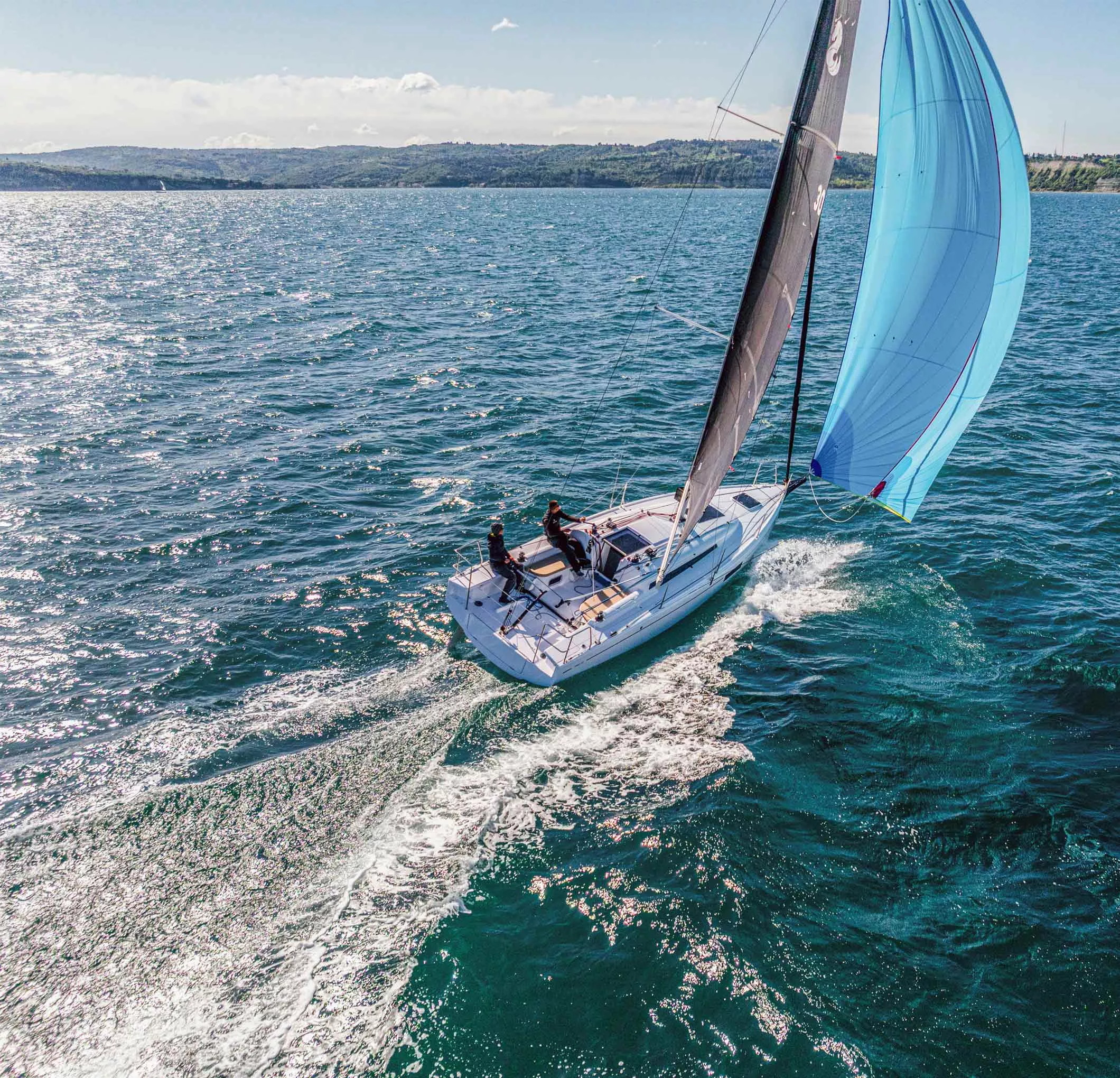 article-first-30-british-yachting-award-2025-illu-02