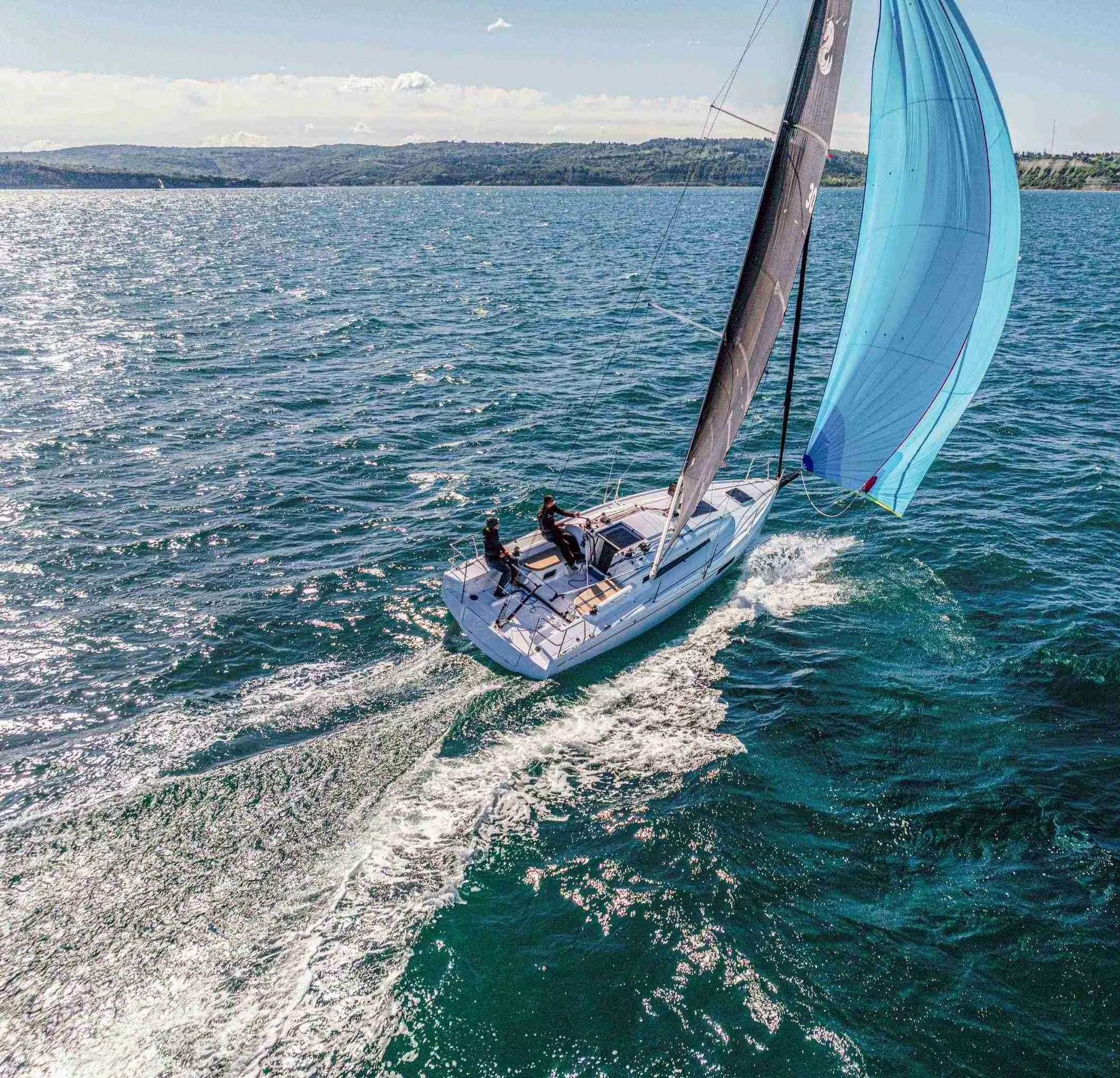 illu-first-30-cruiser-2026-01