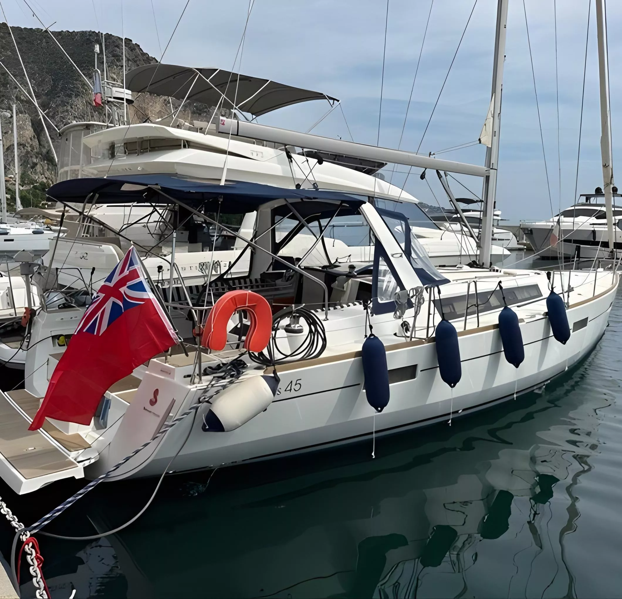 article-interview-oceanis-yacht-60-illu-02