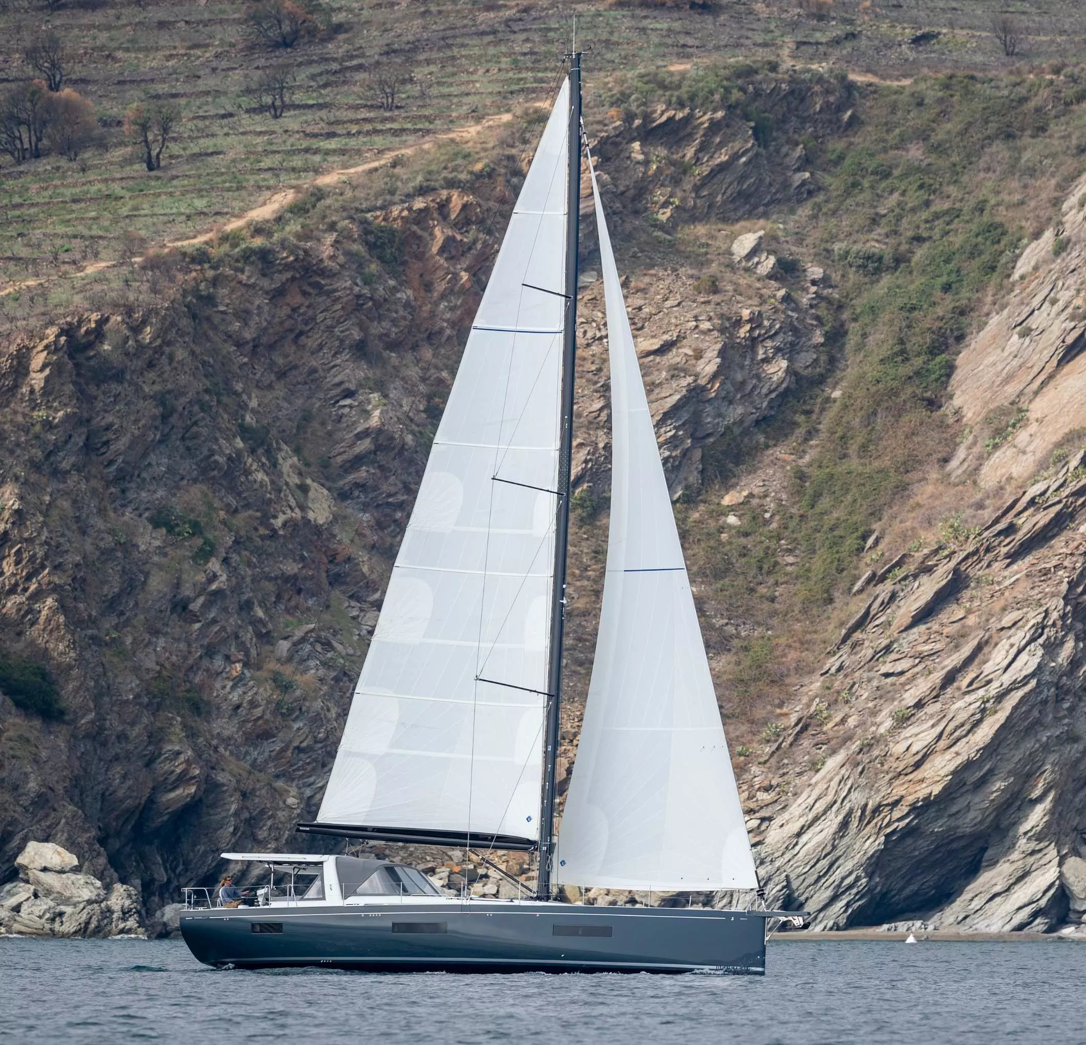 article-interview-oceanis-yacht-60-illu-06