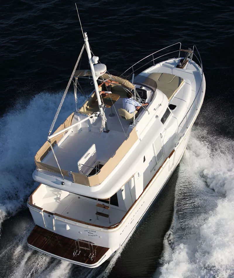 fast trawler yachts