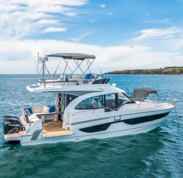 Beneteau antares shop