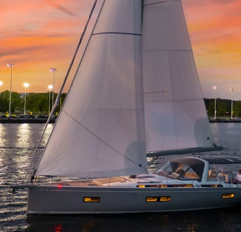 55 ft sailing yacht