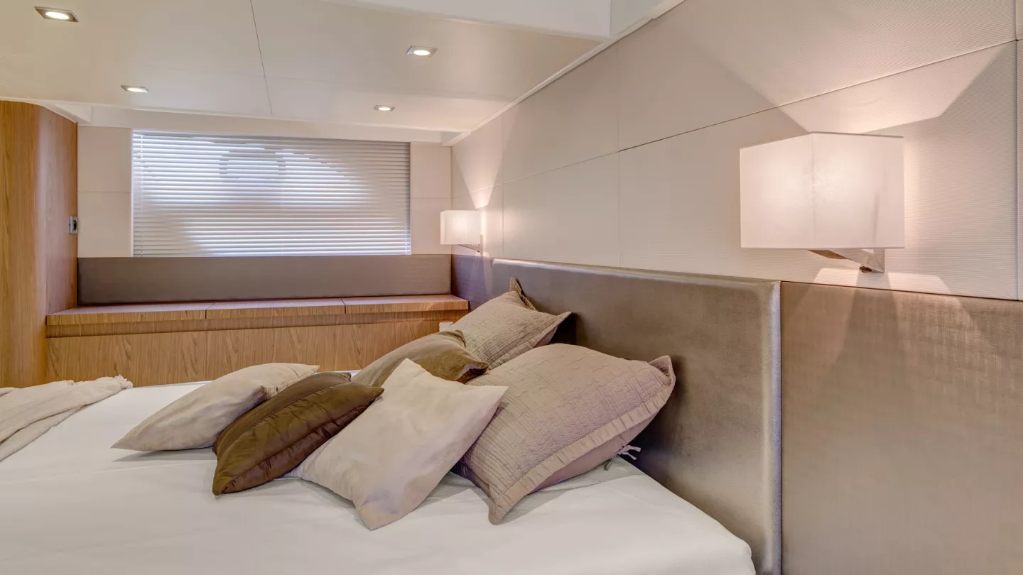 bedgoals have been met on this Beneteau GT46! This room looks so sleek, cool, chic and contemporary. We loved this project! . . . #ya…