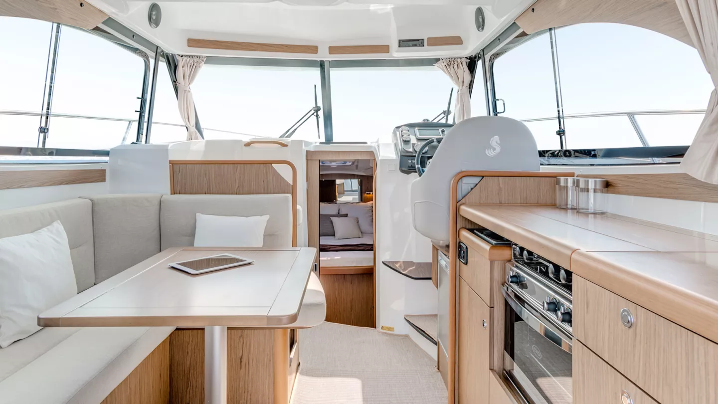 beneteau 32 yacht