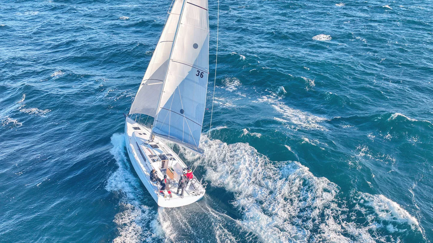 36' sailboat