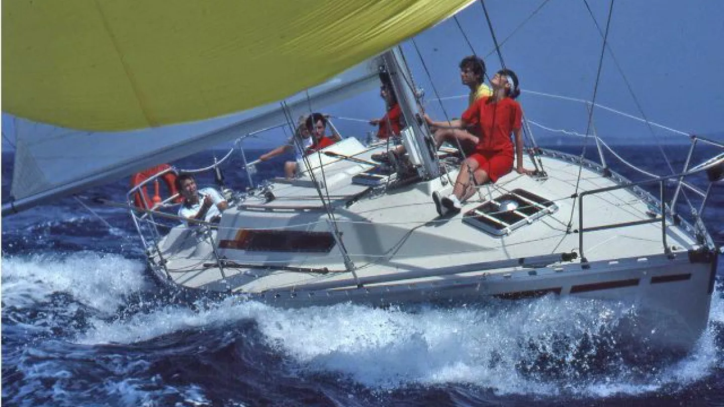 beneteau 32 yacht