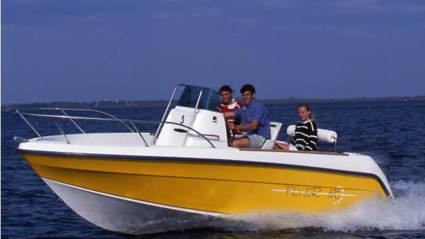 FLYER 570 Open | Bénéteau