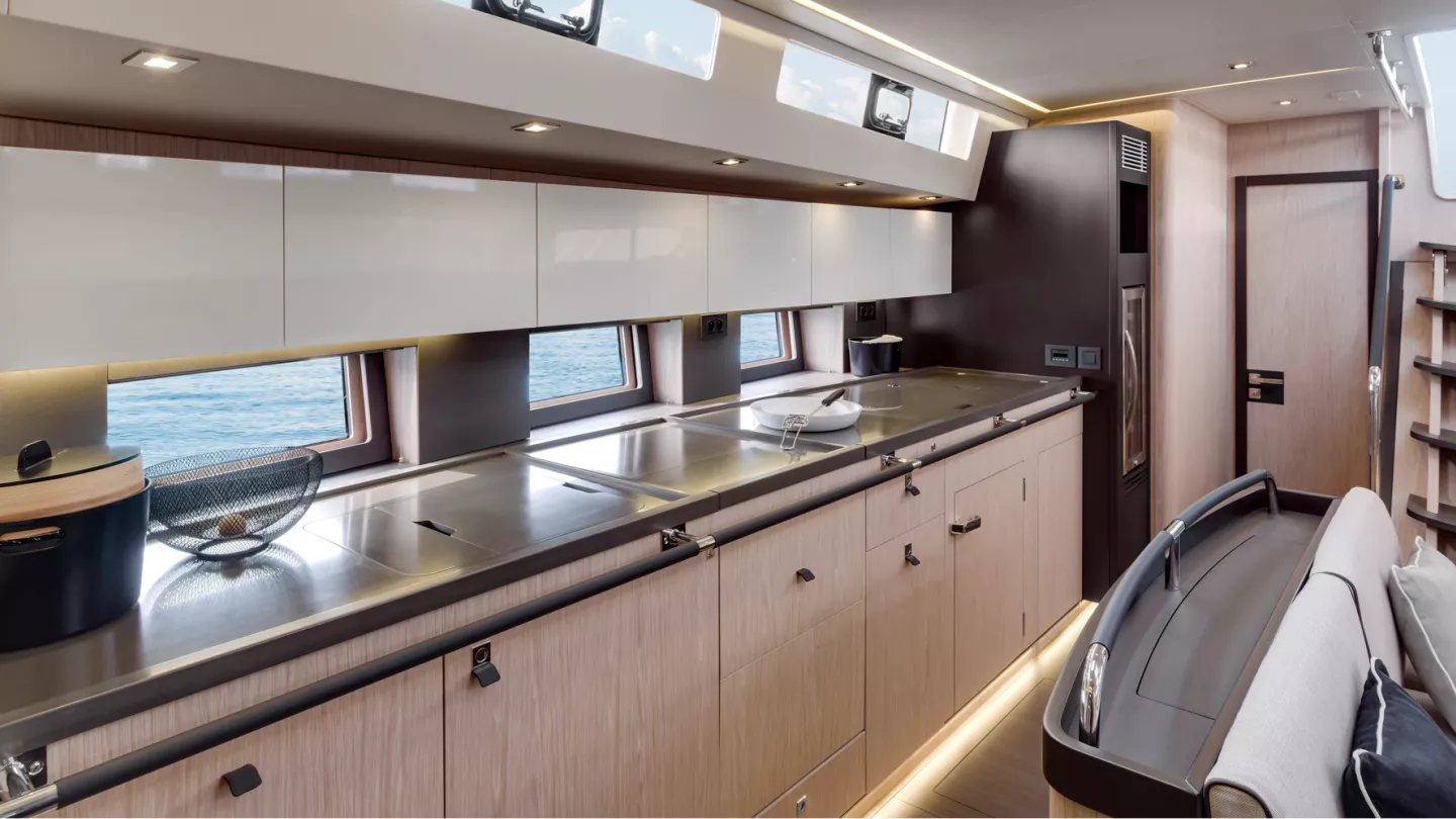 oceanis yacht 62 review