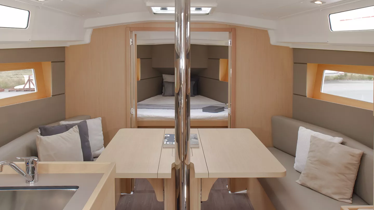 Oceanis 35.1 hot sale