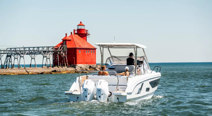 FLYER 9 SUNdeck - Motorlu Tekneler | BENETEAU