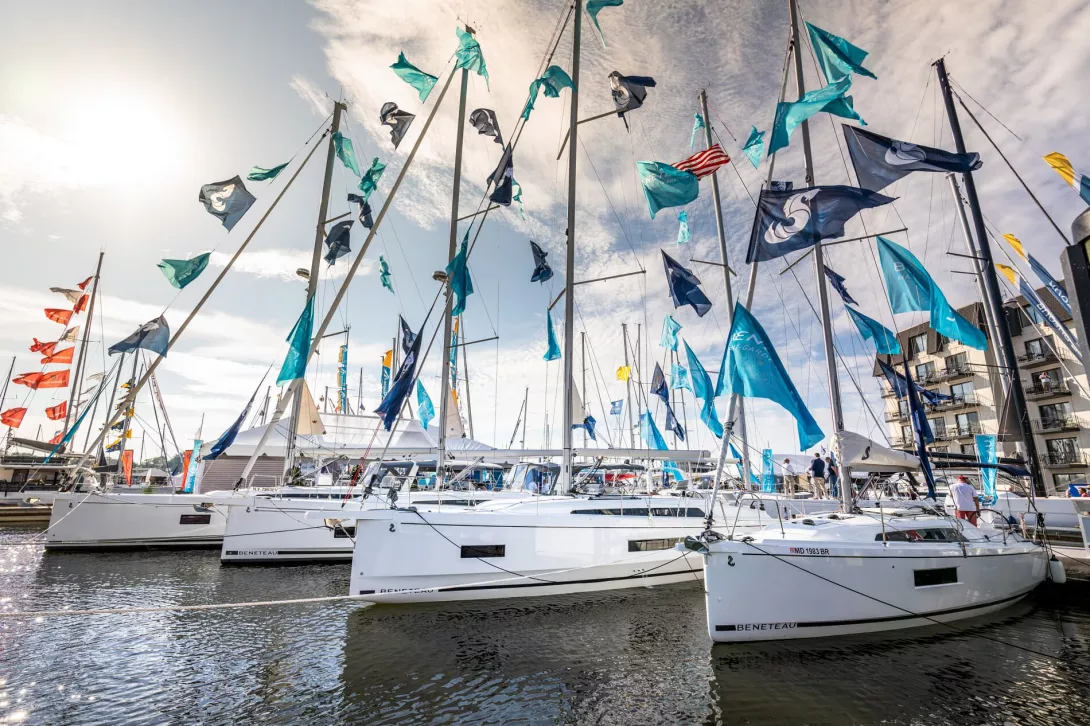 beneteau trawler yachts