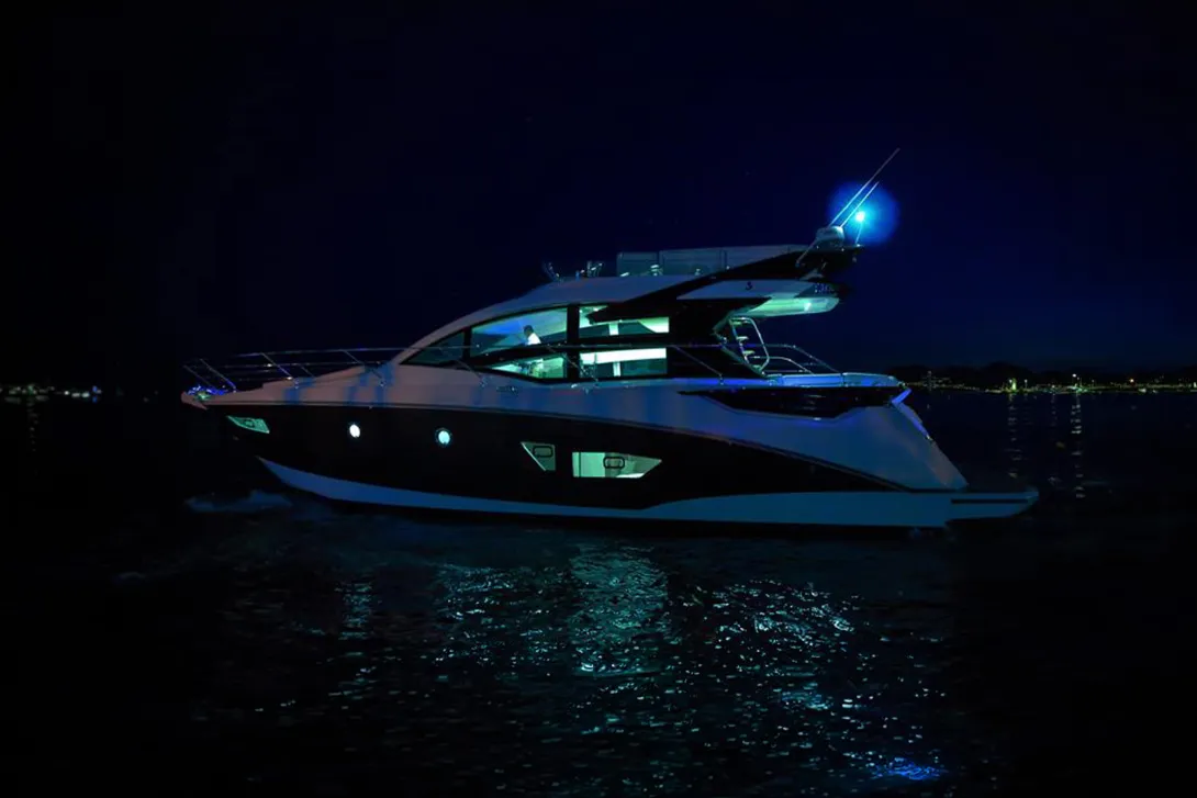 2017-ship-control-beneteau